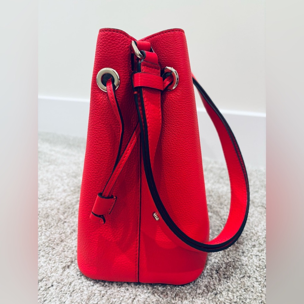 Kate Spade Red Two-Way Bucket Bag and Wallet Set - Picture 3 of 11